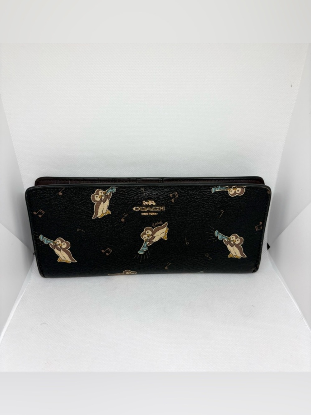 Coach Slim Bi-fold Long Wallet With Party Penguins Print Black In Classic Style